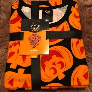 New Men’s Pumpkin Pajamas ( Size XL )